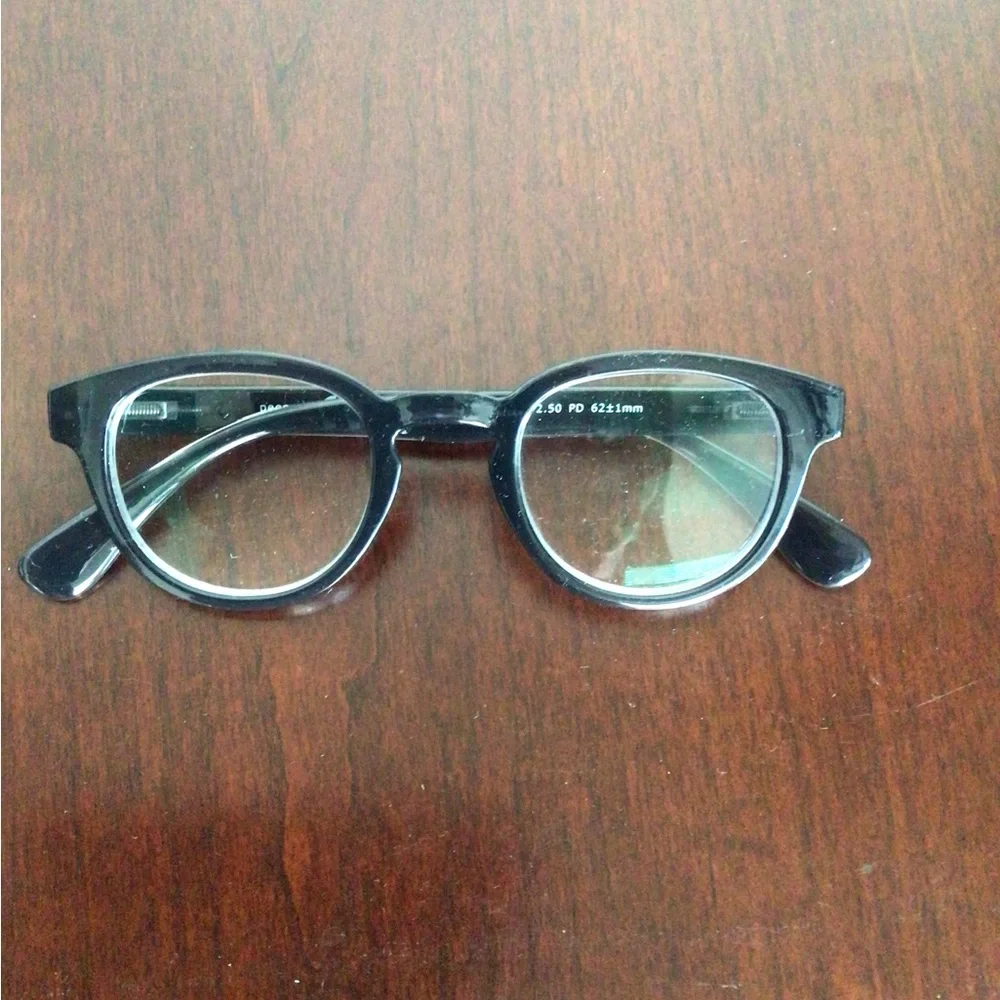 Peepers 2676 Smith Black Round Reading Glasses +2.50